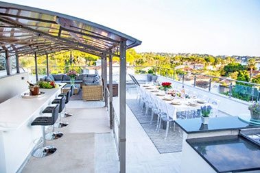 CVap d'Antibes luxury modern villa with rooftop and sea view