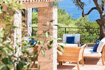 Exclusive villa rental in the center of Mougins medieval village